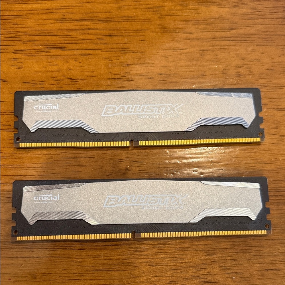Crucial Ballistix Sport 8GB (2x4GB) DDR4 2400MHz